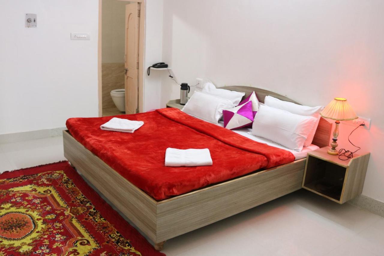 Hotel Santosh Guest House Джодхпур Екстер'єр фото
