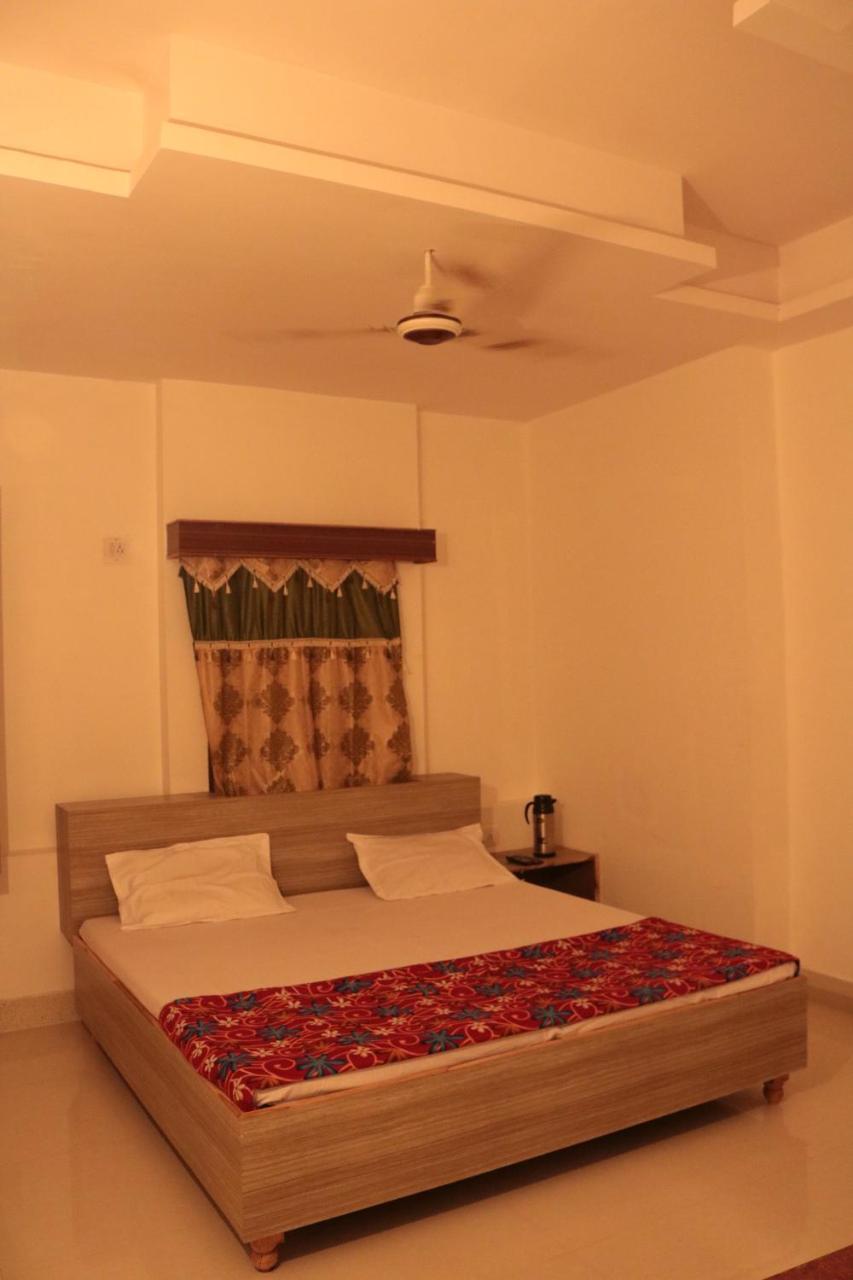Hotel Santosh Guest House Джодхпур Екстер'єр фото